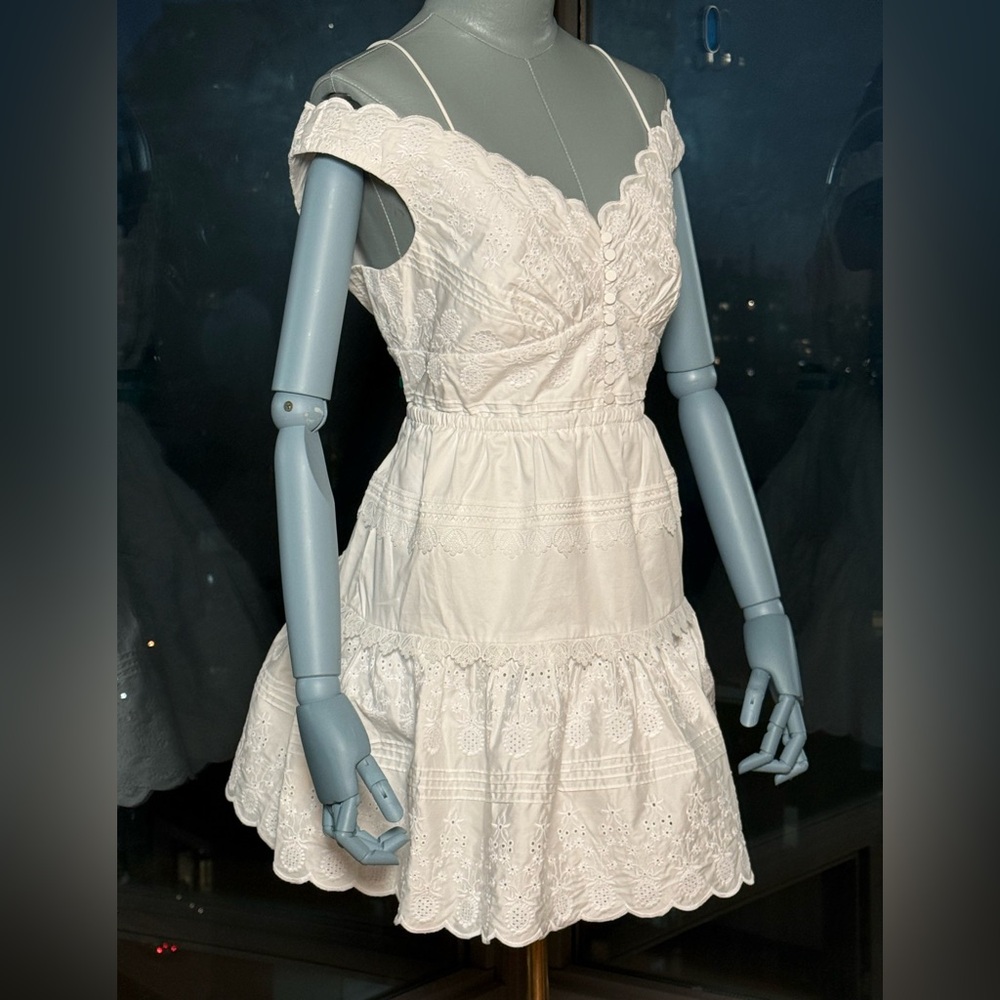🆕 SELF-PORTRAIT 🧿 NWOT White Scallop Edge Off-Shoulder Mini Dress Sz UK12 US 8 - Picture 5 of 14